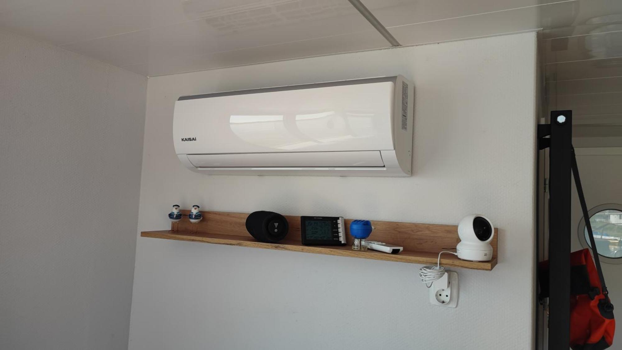 Houseboat Water King Apartament Plywajacy Dom Na Wodzie, 7 Os 弗罗茨瓦夫 外观 照片
